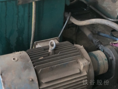 現代220挖機，華宏200噸圖5