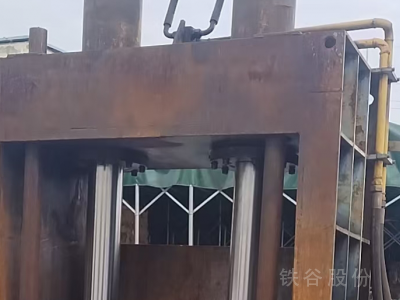 300噸立式打包機，1.5*80，兩臺24電機，帶油低價出售圖4