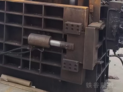300噸立式打包機，1.5*80，兩臺24電機，帶油低價出售圖5