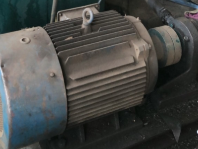 出華宏250噸打包機(jī)，60*60包塊，打了200噸的貨圖2